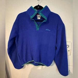 LL Bean Unisex pullover 1/3 snap small Vibrant blue. $29